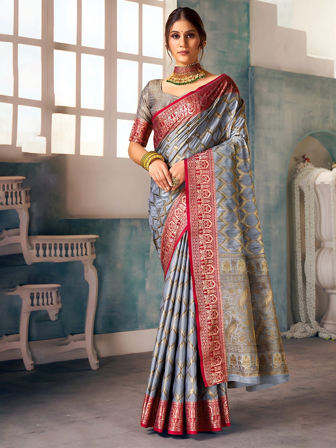 

Mitera Woven Design Zari Banarasi Saree, Grey