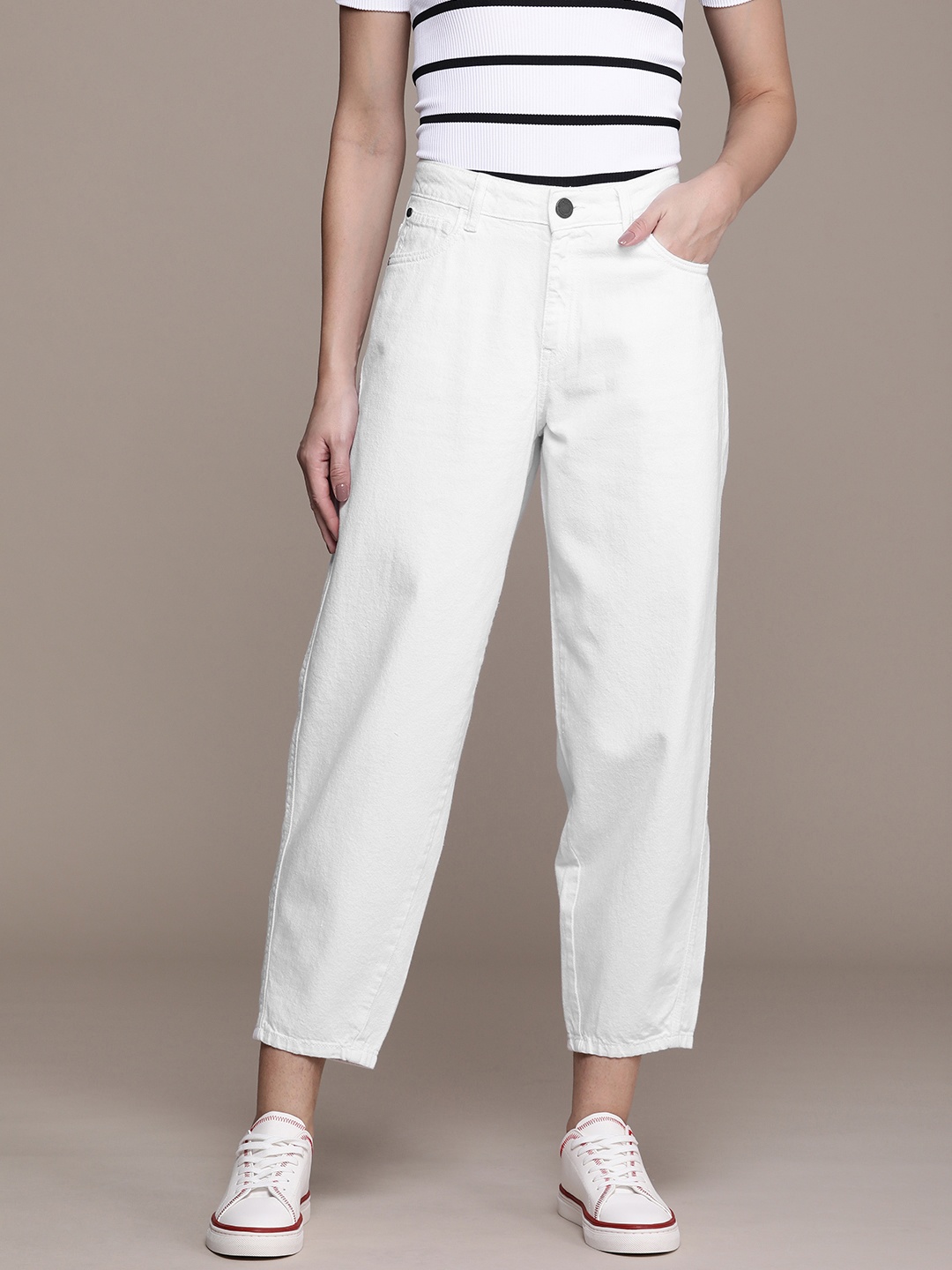 

Moda Rapido Women Carrot Fit Pure Cotton Jeans, White