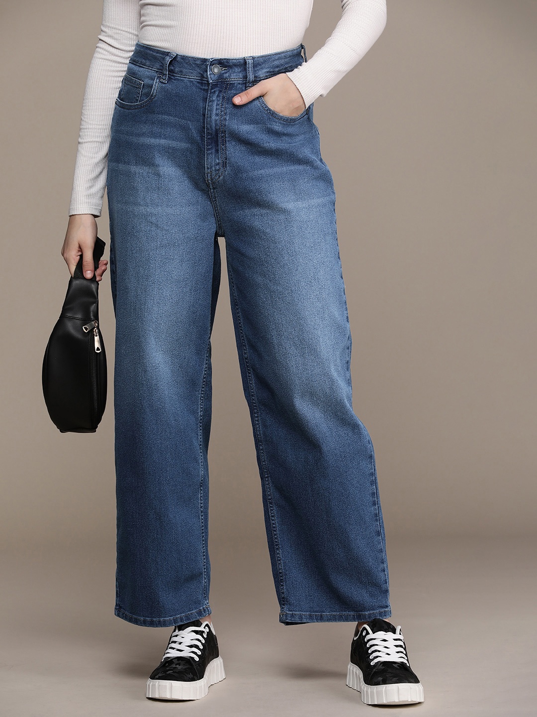 

Moda Rapido Women Flared Light Fade Stretchable Jeans, Blue