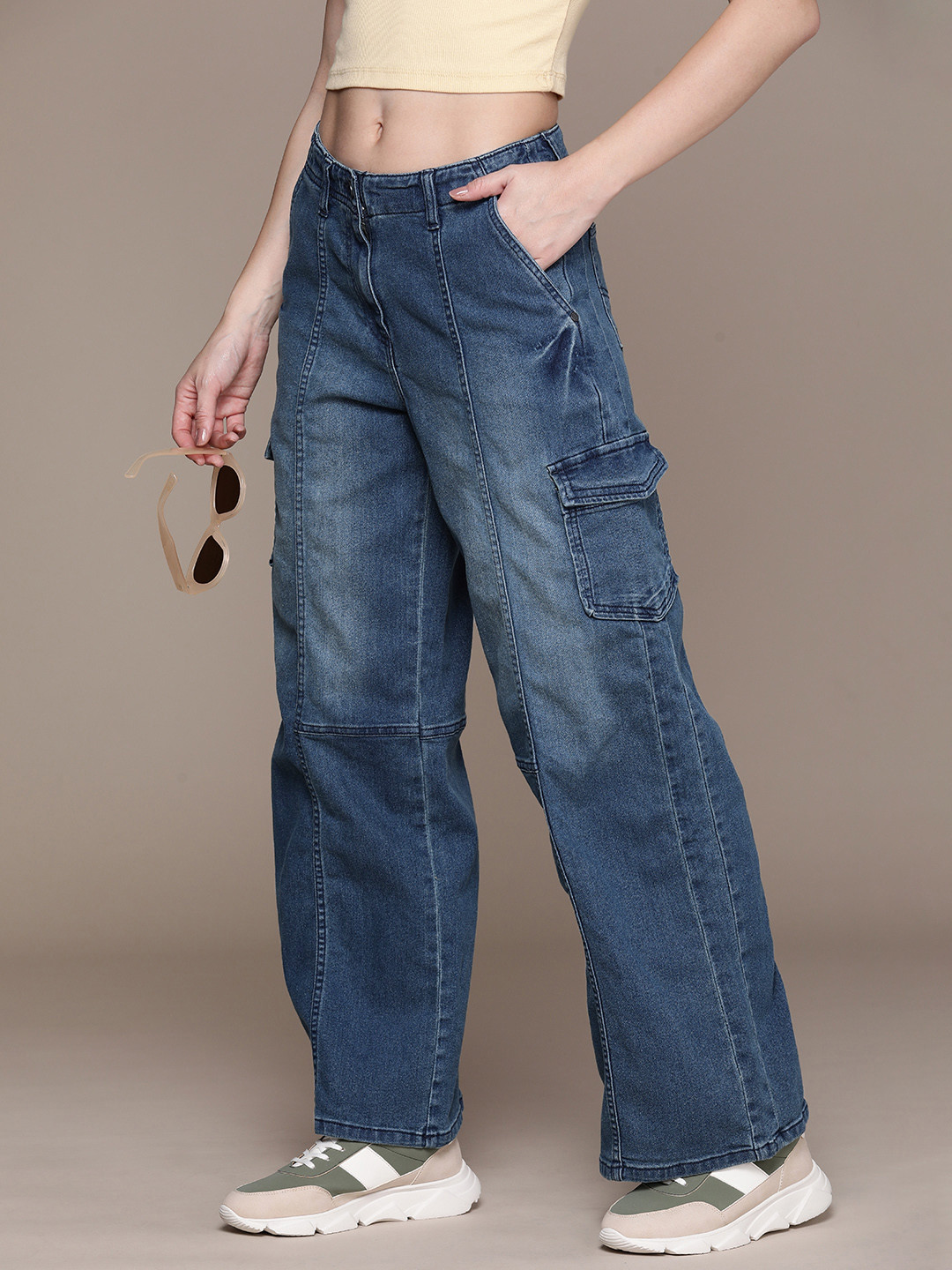 

Moda Rapido Women Relaxed Fit Heavy Fade Stretchable Cargo Jeans, Blue