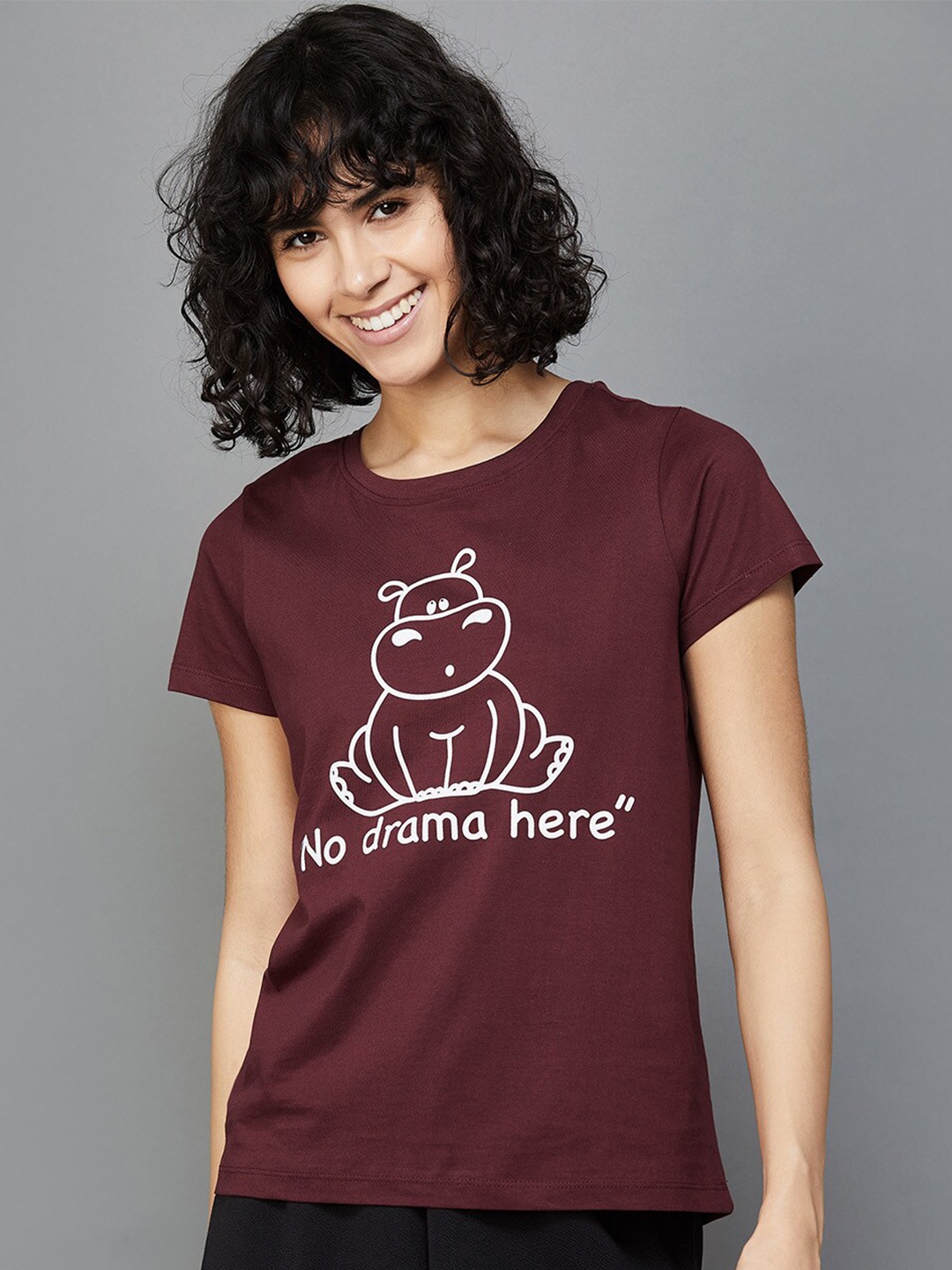 

Ginger by Lifestyle Graphic Printed Round Neck Cotton T-shirt, Red