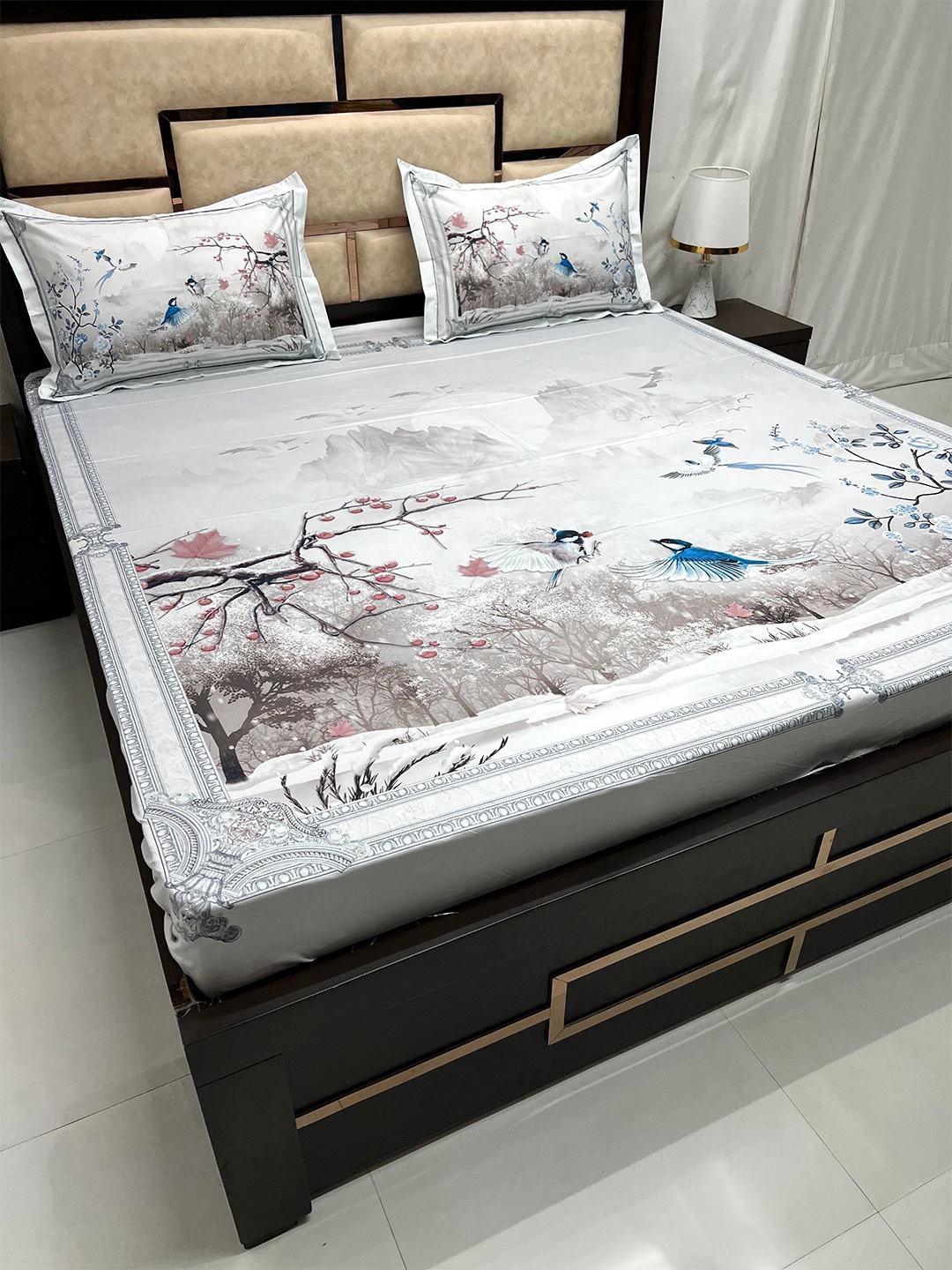 

Pure Decor Majestic Grey & Pink Floral Pure Cotton 400 TC King Bedsheet Set