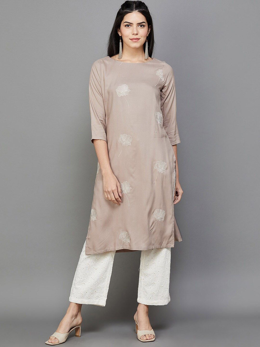 

Melange by Lifestyle Floral Printed Boat Neck Straight Kurta, Brown