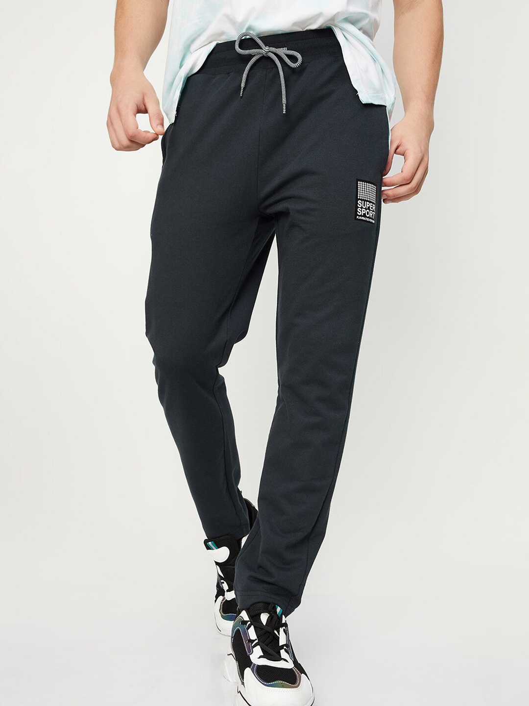

Max Men Mid-Rise Track Pants, Green