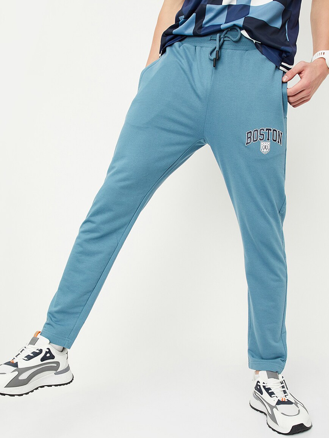 

max Men Mid-Rise Regular Fit Track Pants, Blue