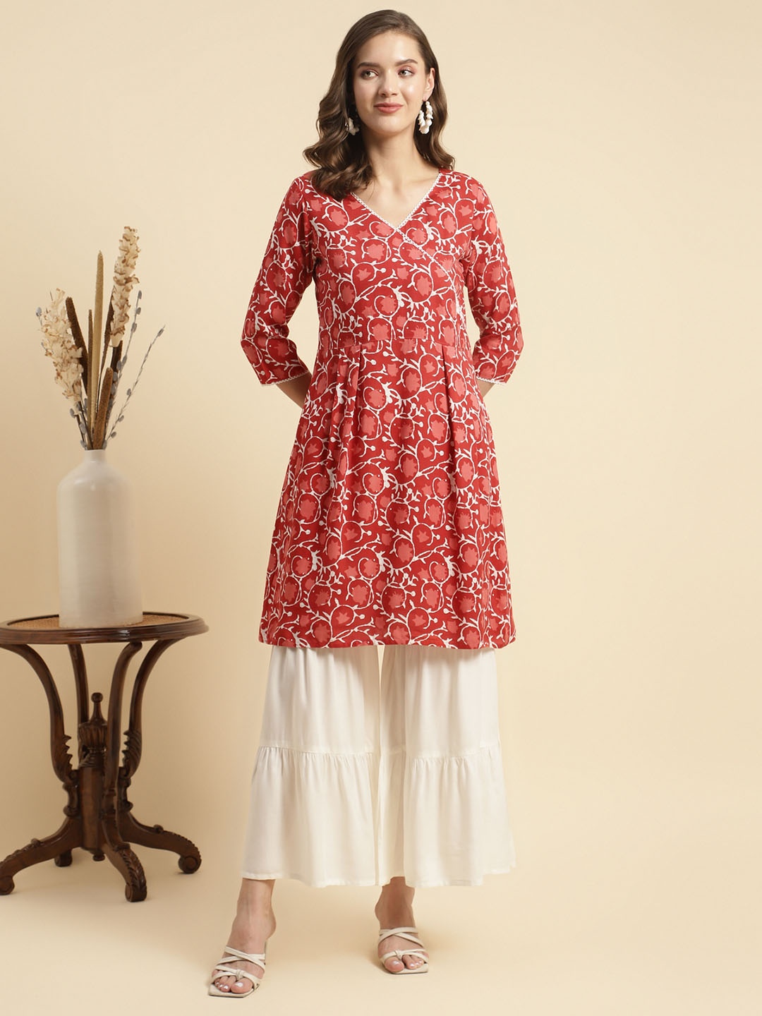 

Rangita Floral Printed A Line Kurta With Sharara, Coral