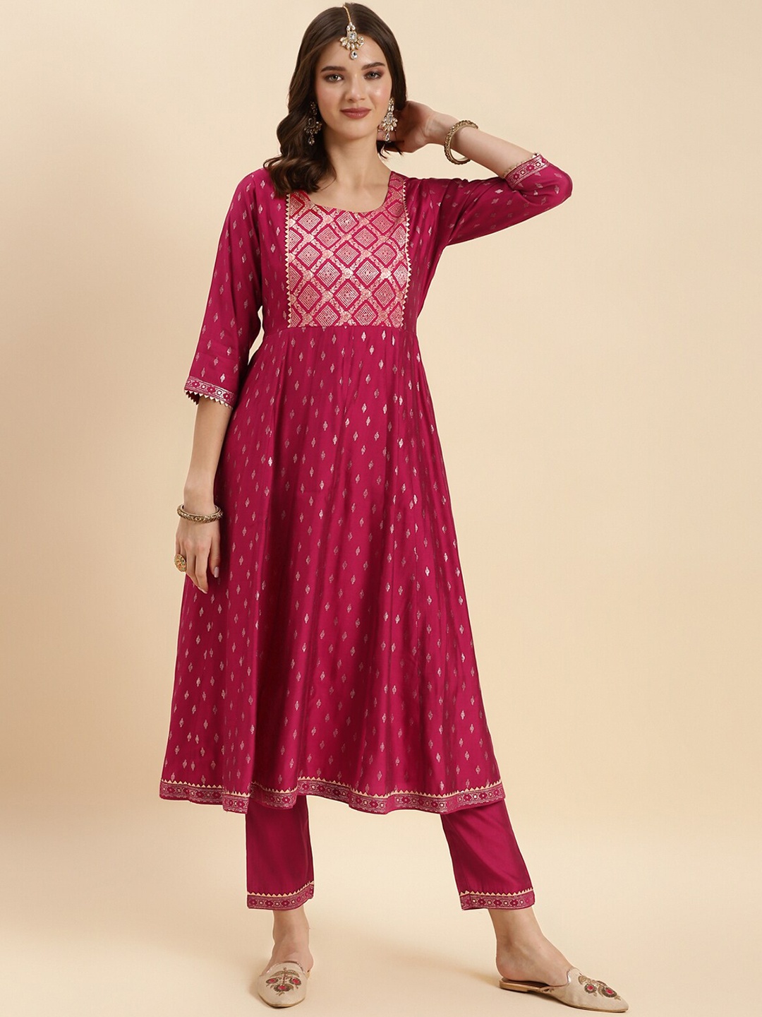 

Rangita Ethnic Motifs Printed Empire Anarkali Kurta With Trousers, Red