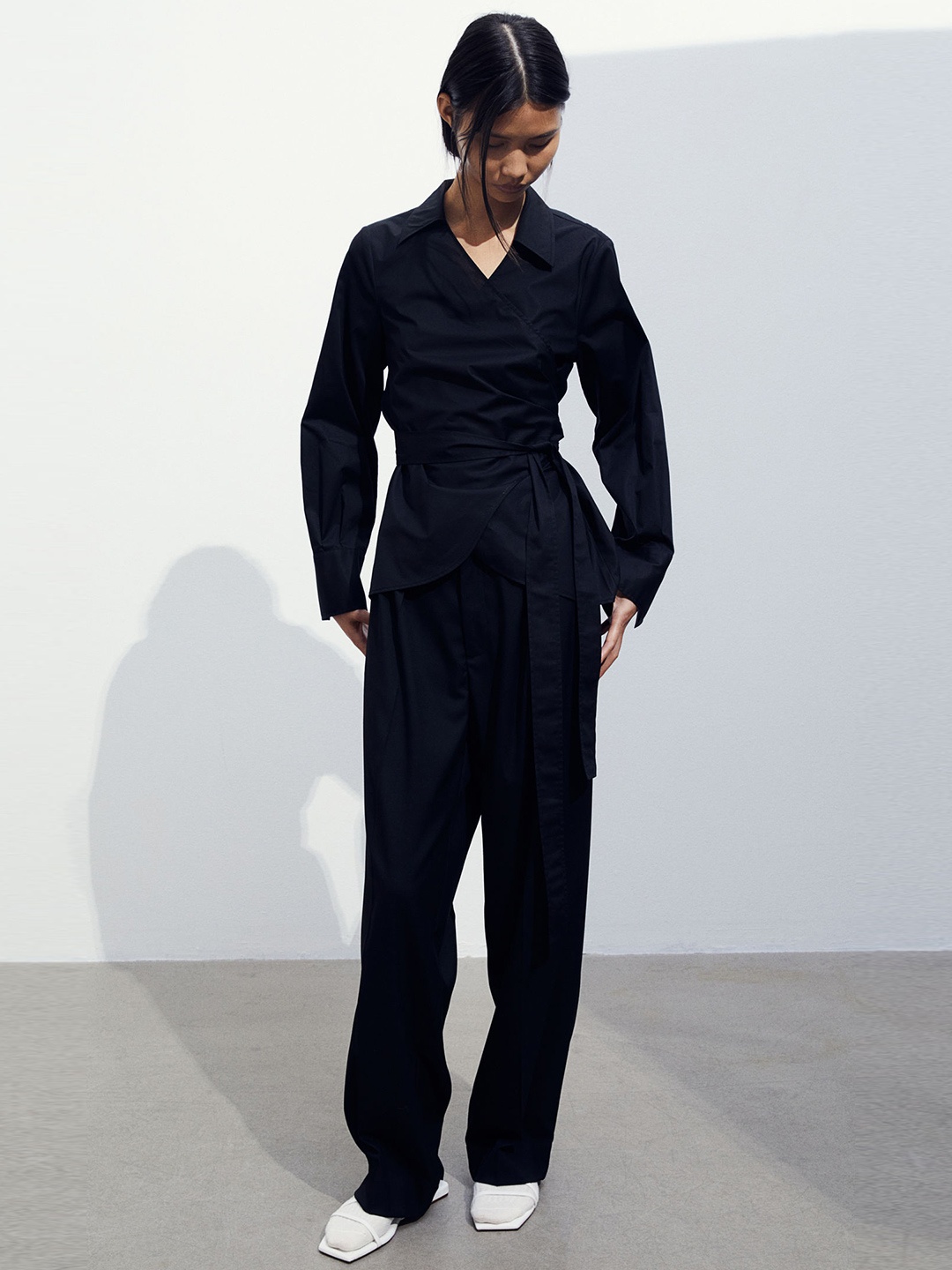

H&M Pure Cotton Poplin Wrap Shirt, Black