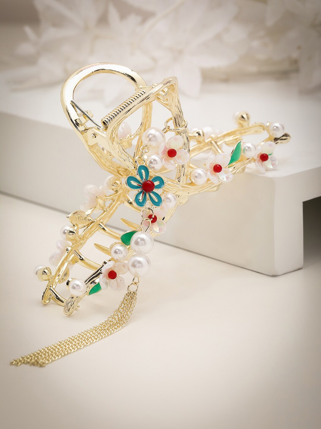 

PANASH Gold-Plated Pearl Studded Floral Claw Clip