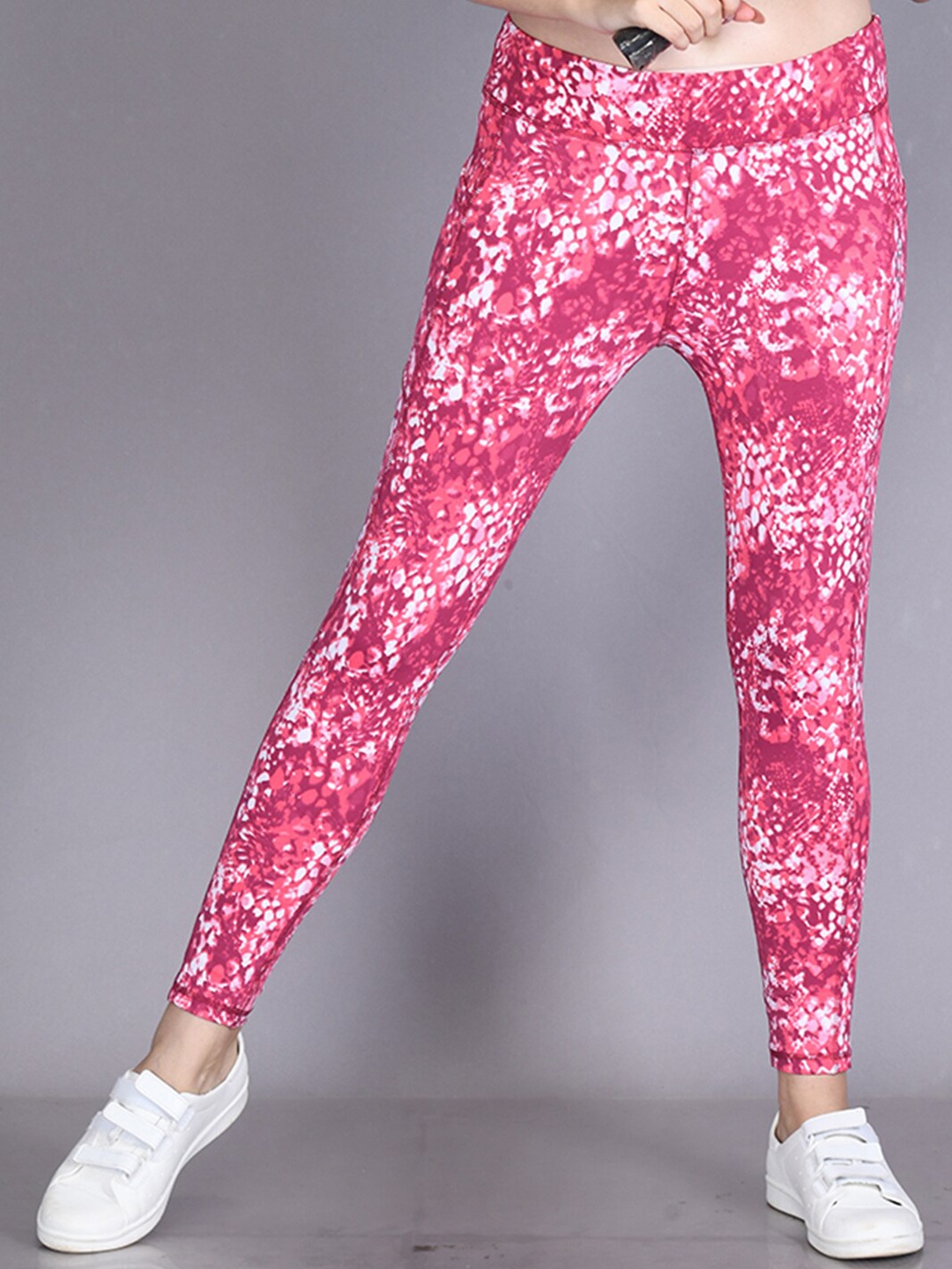 

Lyra Women Slim-Fit Ankle-Length Rapid-Dry Gym Tights, Pink
