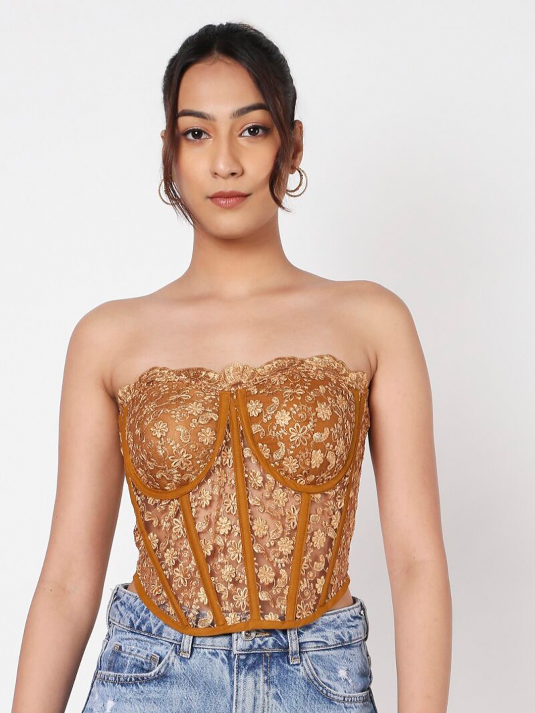 

LIYOKKI Floral Lace Up Details Fitted Crop Top, Gold
