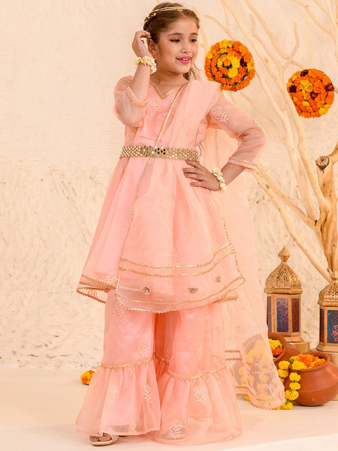 

pspeaches Girls Floral Embroidered Regular Kurta With Sharara & Dupatta, Peach