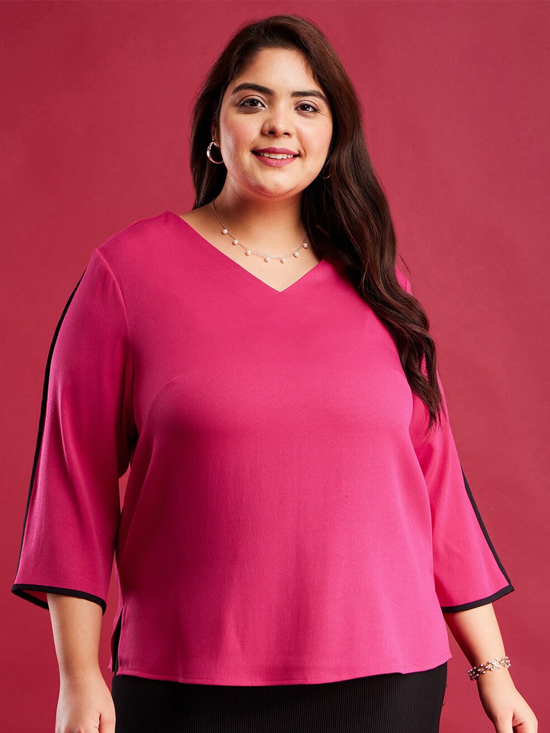 

FableStreet X Plus Size V-Neck Three-Quarter Sleeves Top, Fuchsia