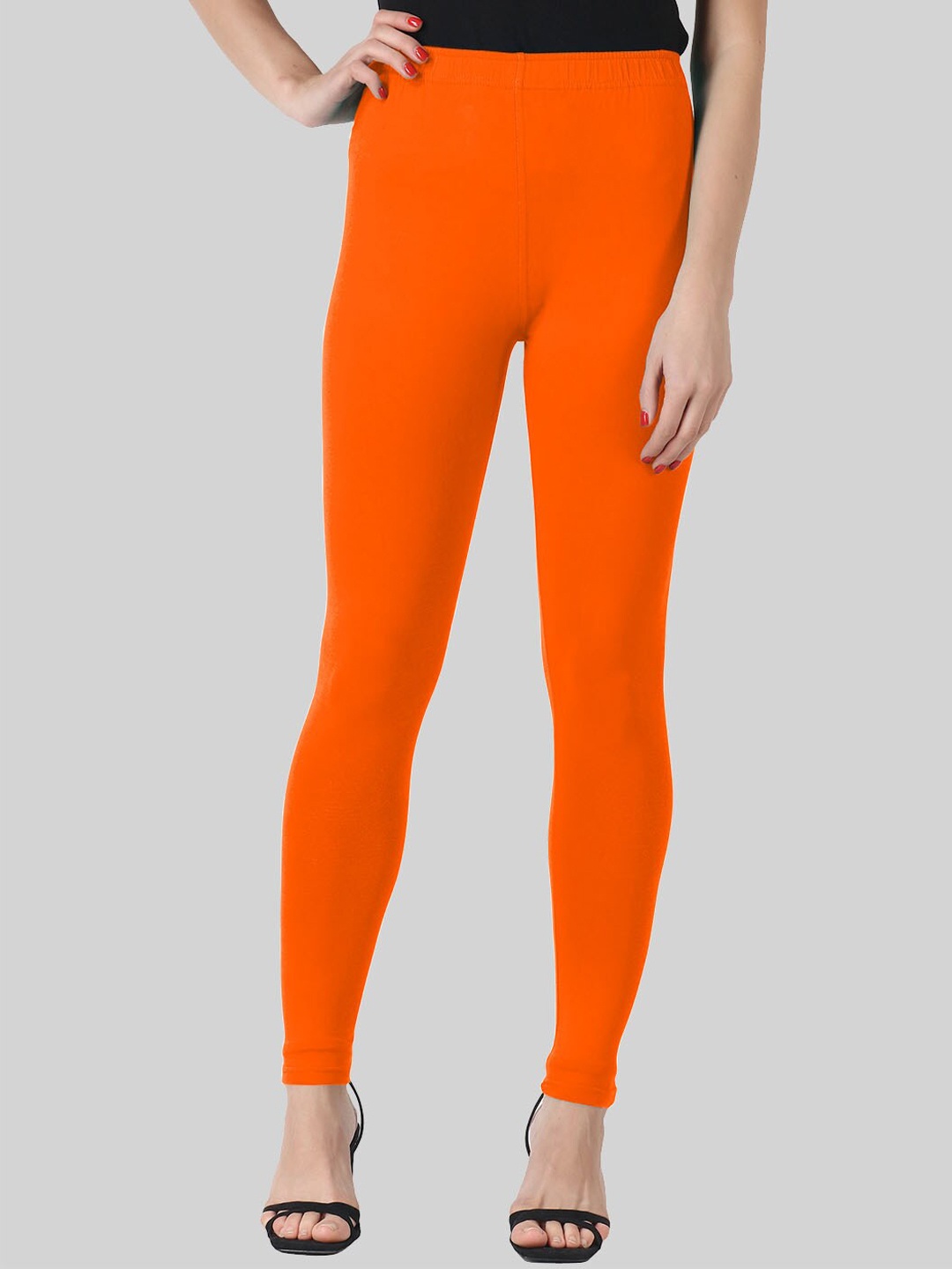 

SAUNDARYA Mid Rise Ankle Length Leggings, Orange