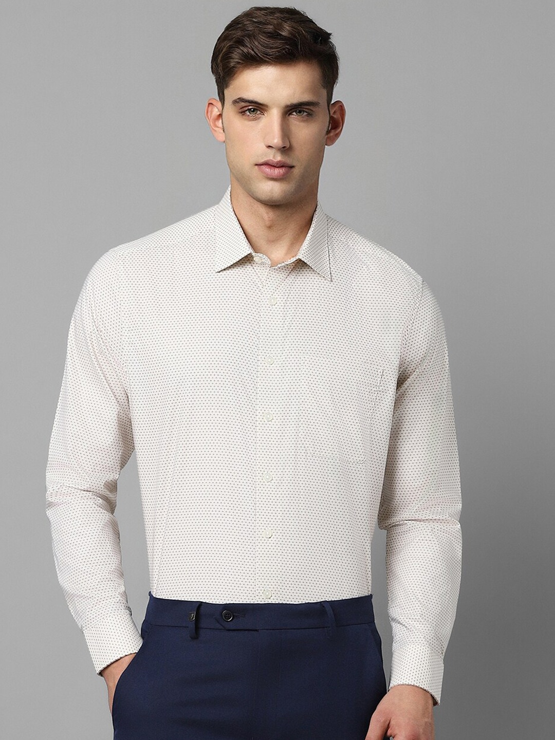 

Louis Philippe Slim Fit Opaque Checked Formal Shirt, Cream