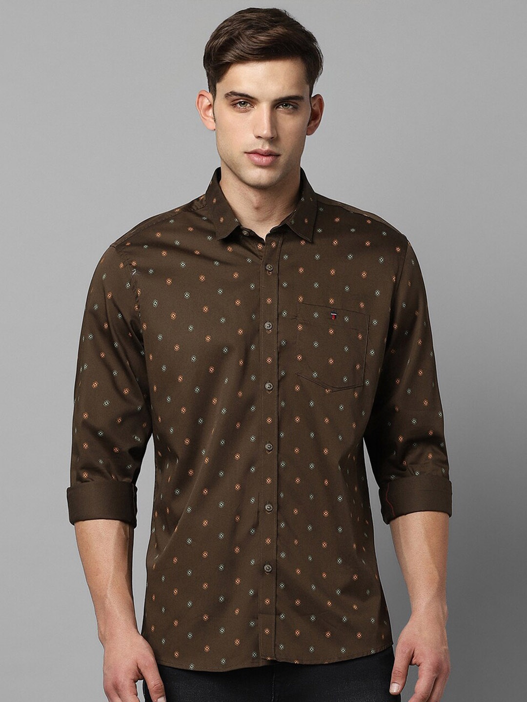 

Louis Philippe Jeans Slim Fit Opaque Printed Casual Shirt, Green
