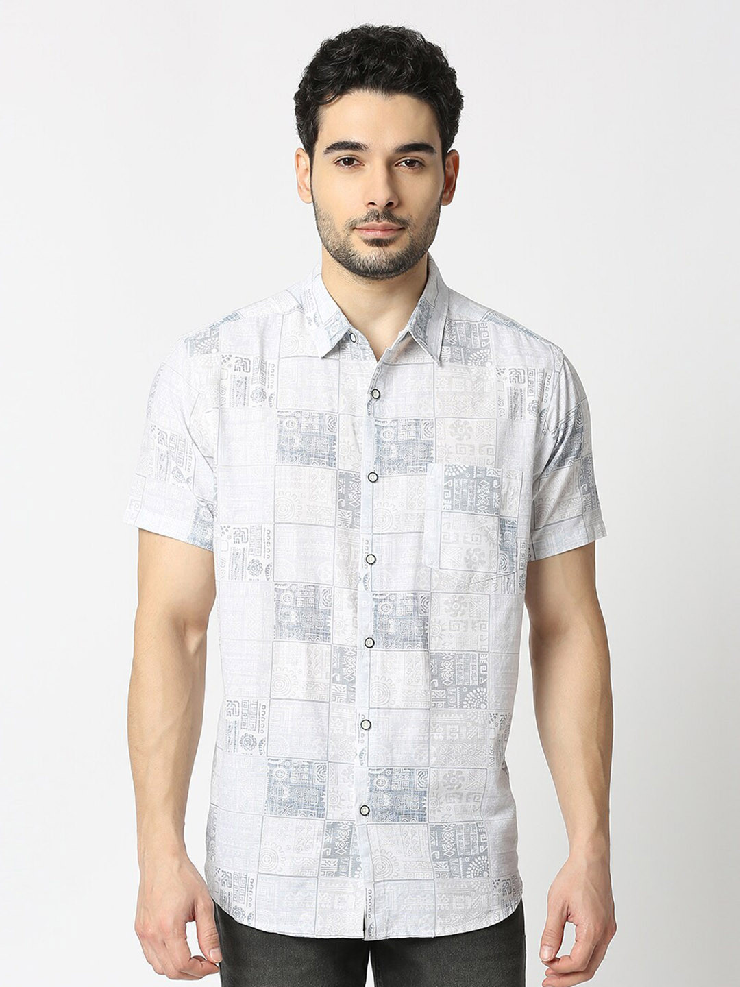

VALEN CLUB Slim Fit Geometric Printed Casual Shirt, White