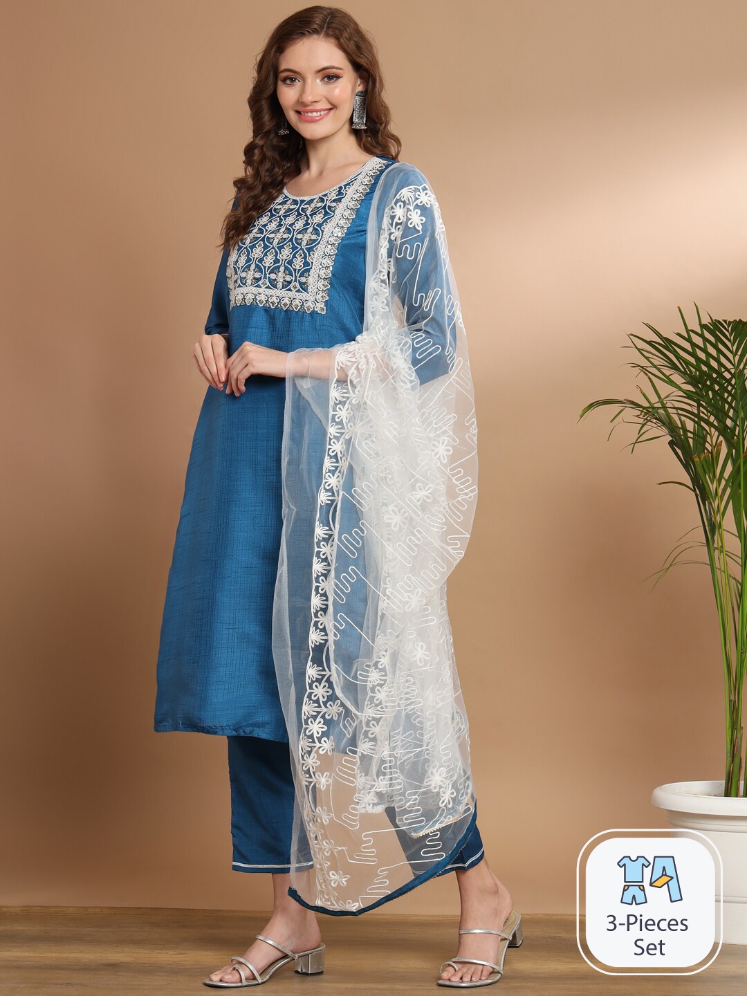 

PPTOSS Floral Yoke Design Regular Kurta With Trousers & With Dupatta, Teal