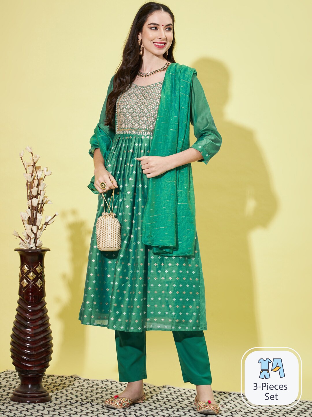 

PPTOSS Ethnic Motifs Embroidered Kurta with Trousers & With Dupatta, Green