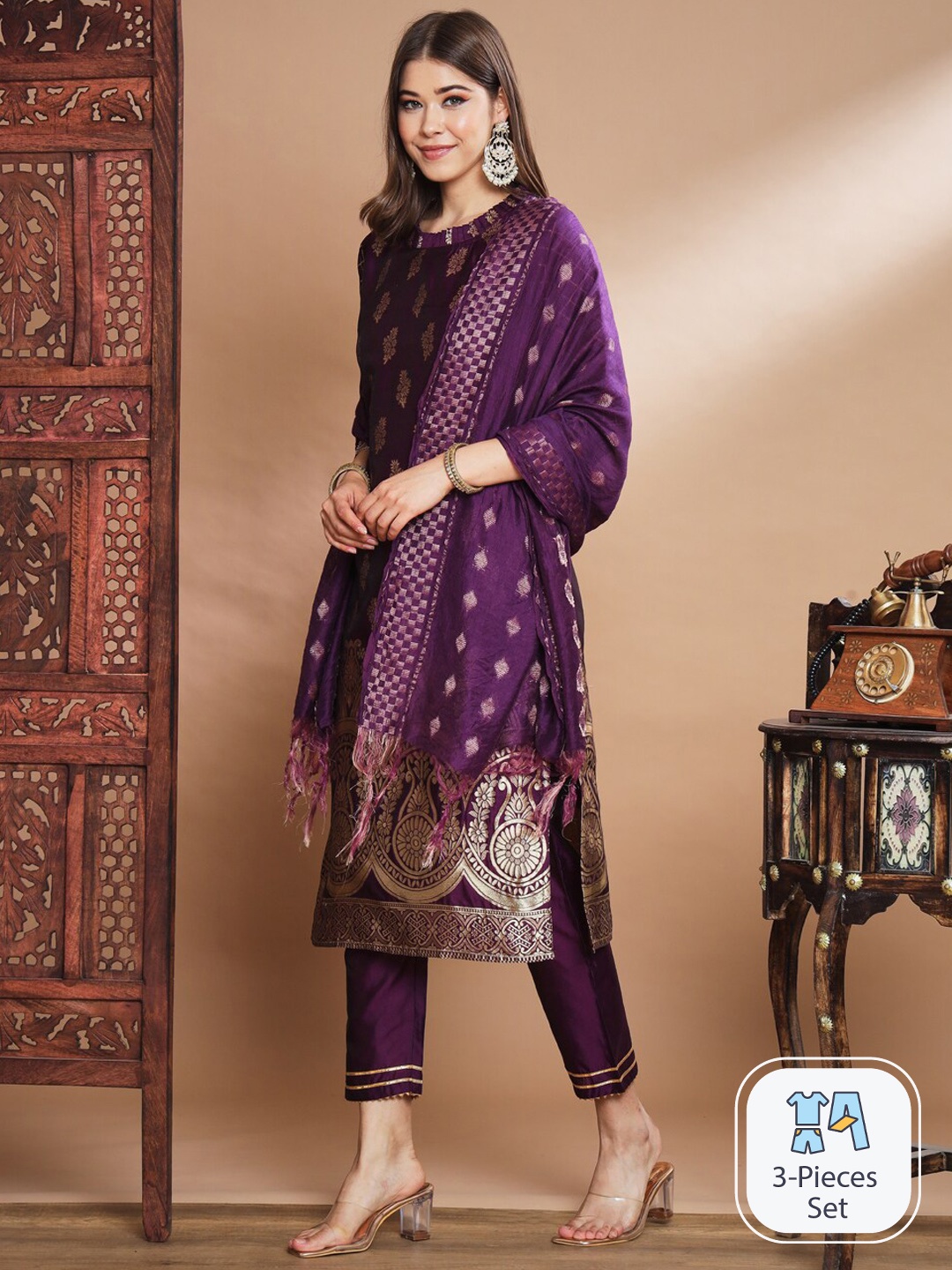 

PPTOSS Ethnic Motifs Woven Design Kurta With Trousers & Dupatta, Purple