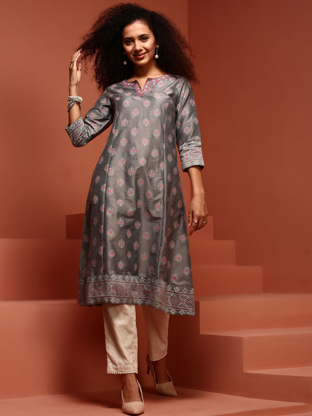 

IMARA Grey Ethnic Motifs Printed Round Neck A-Line Kurta