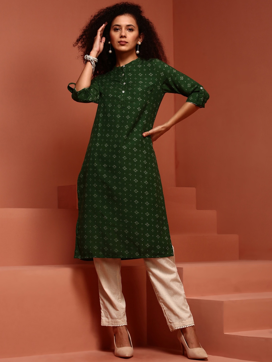 

IMARA Ethnic Motifs Printed Mandarin Collar Kurta, Green
