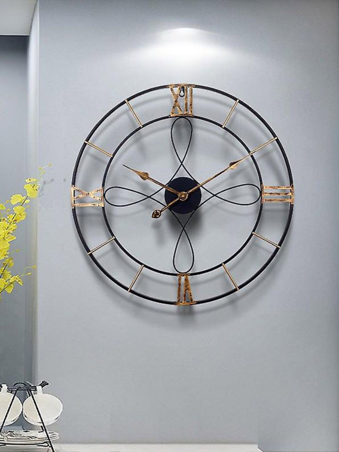 

The Art House Black Textured Abstract Shaped Analogue Vintage Wall Clock