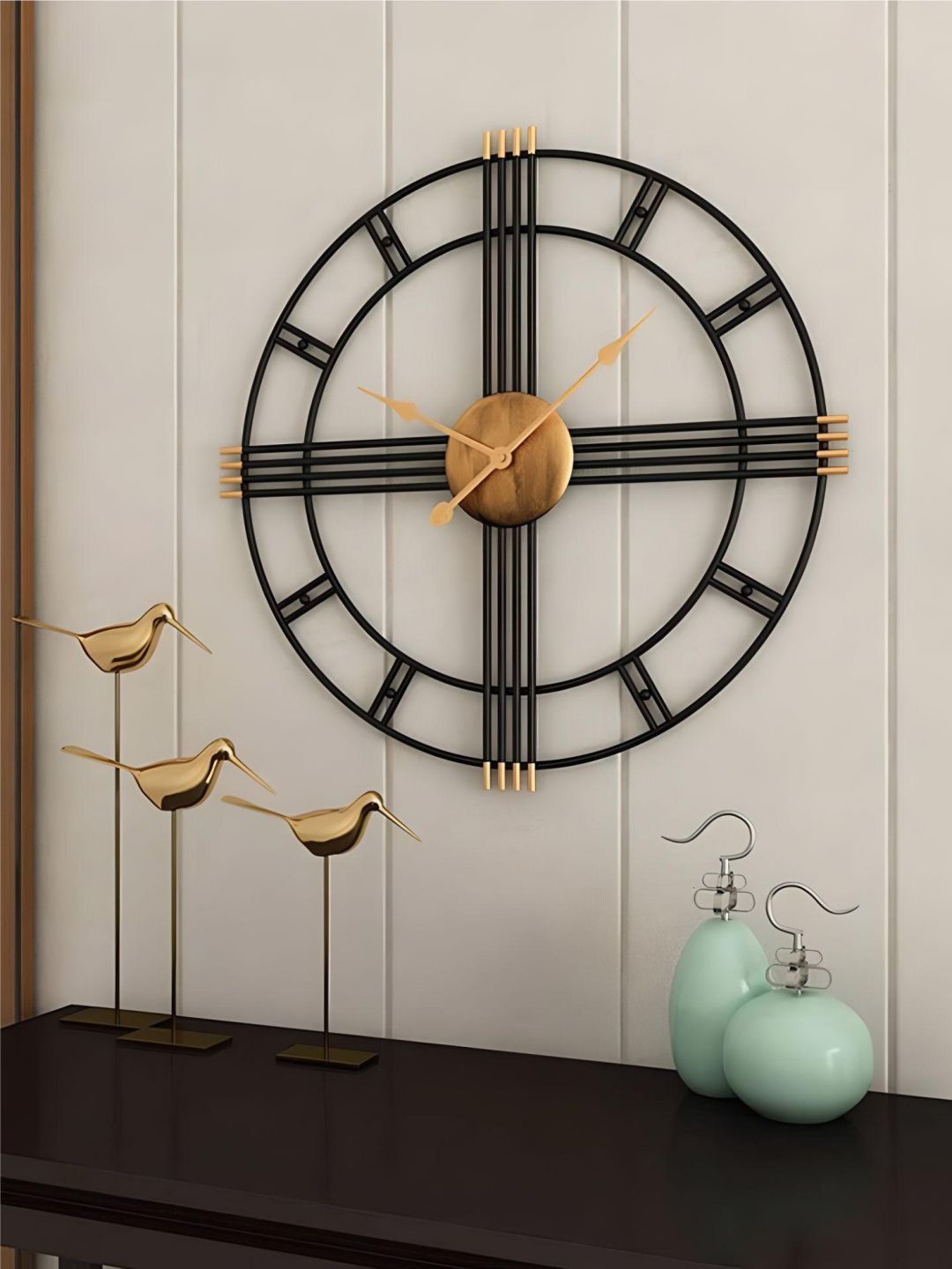 

The Art House Black & Gold-Toned Abstract Shaped Contemporary Wall Clock