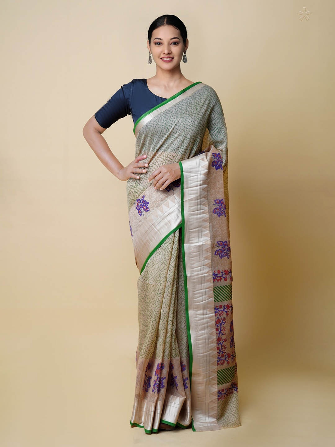 

Unnati Silks Ethnic Motifs Printed Chanderi Saree, Cream