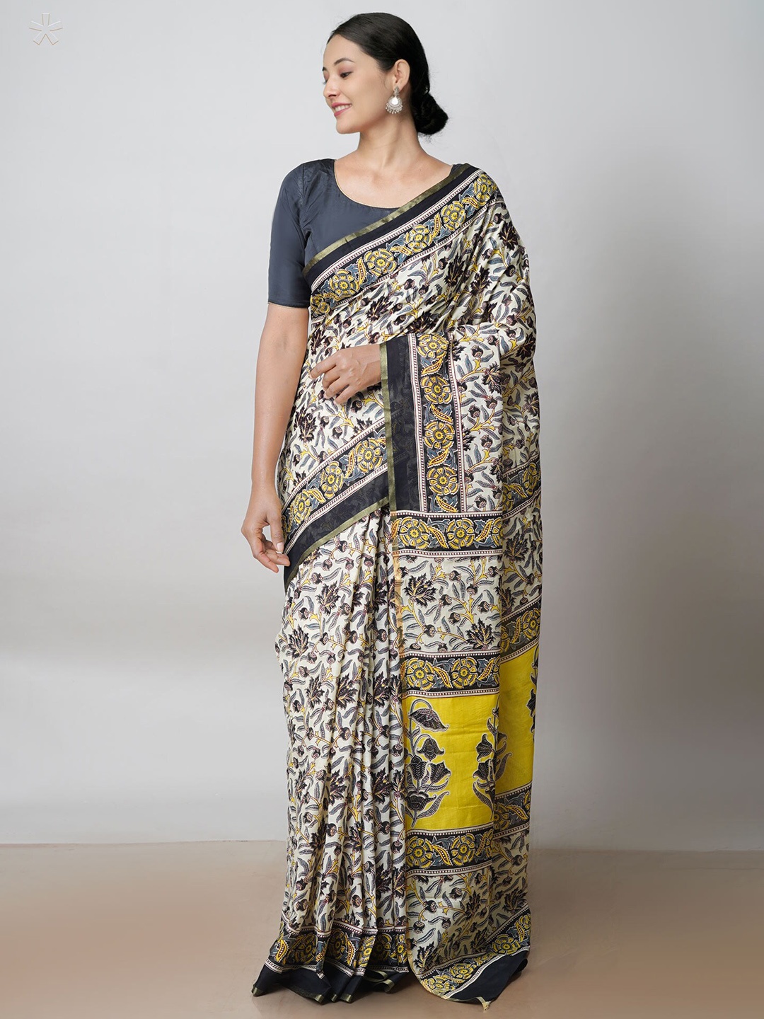 

Unnati Silks Floral Printed Zari Pure Cotton Block Print Saree, Cream