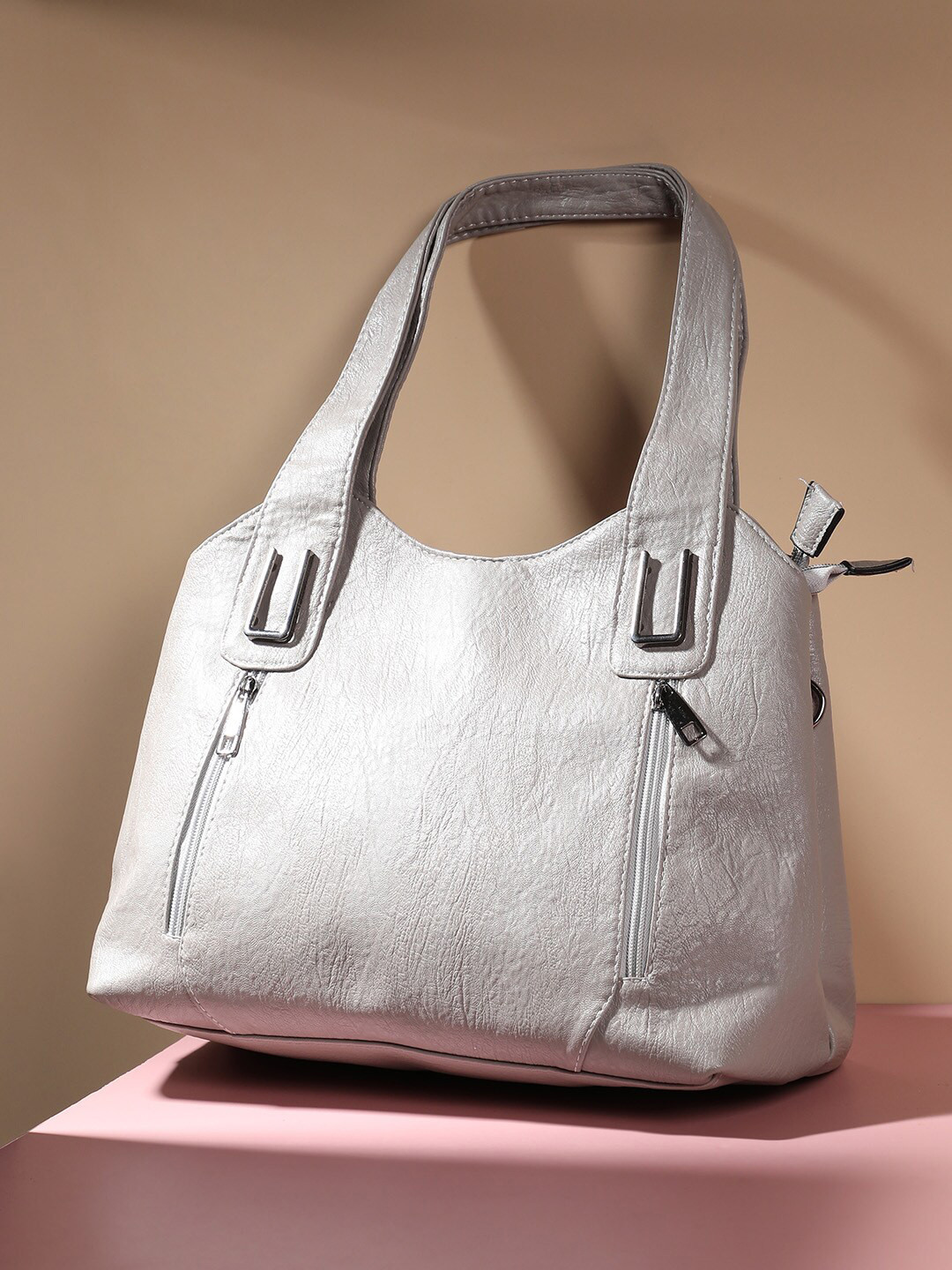 

HAUTE SAUCE by Campus Sutra Textured Structured Shoulder Bag, White