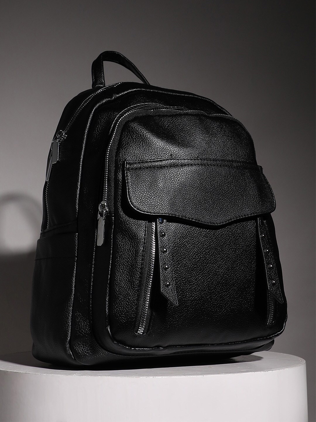 

HAUTE SAUCE by Campus Sutra Women Non-Padded Backpack, Black