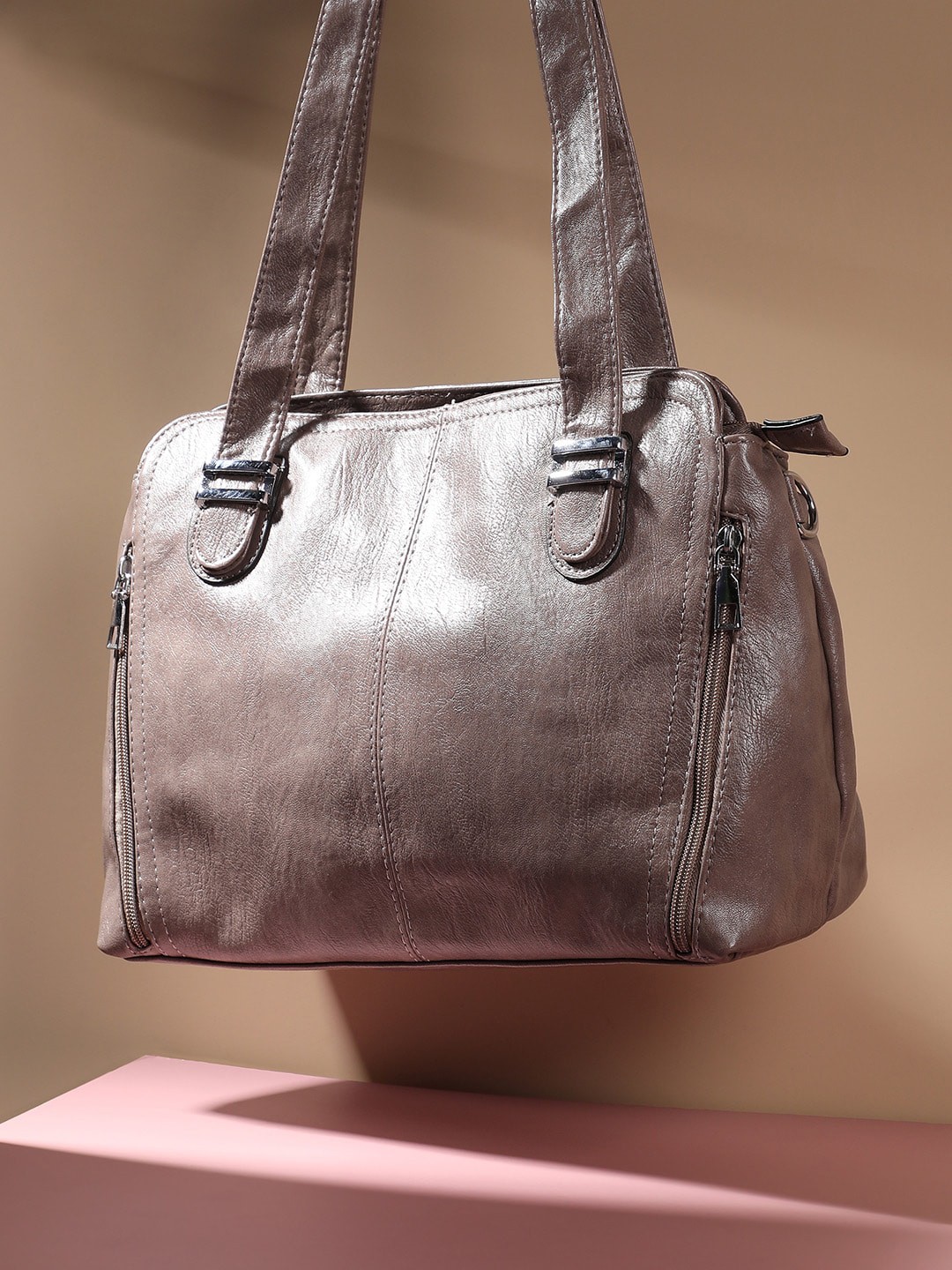 

HAUTE SAUCE by Campus Sutra Structured Shouder Bag, Beige