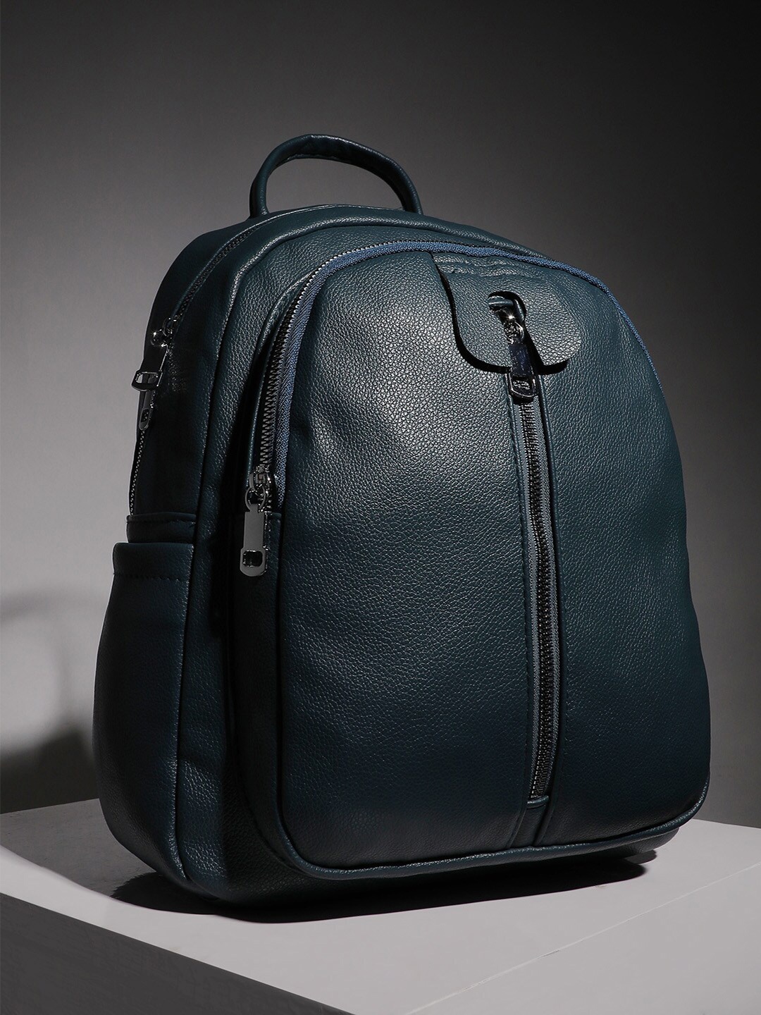 

HAUTE SAUCE by Campus Sutra Textured Backpack, Blue