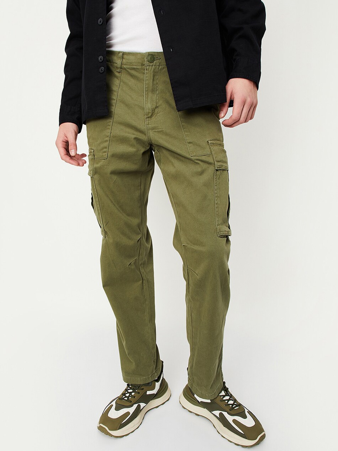 

max Men Cargos Trousers, Green