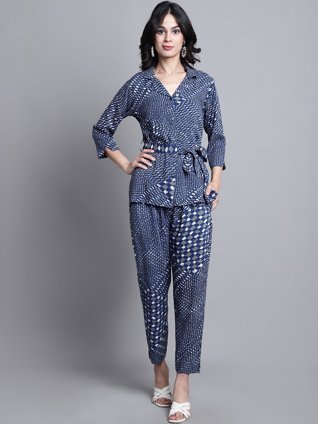 

Aawari Geometric Printed Shirt & Trousers, Blue