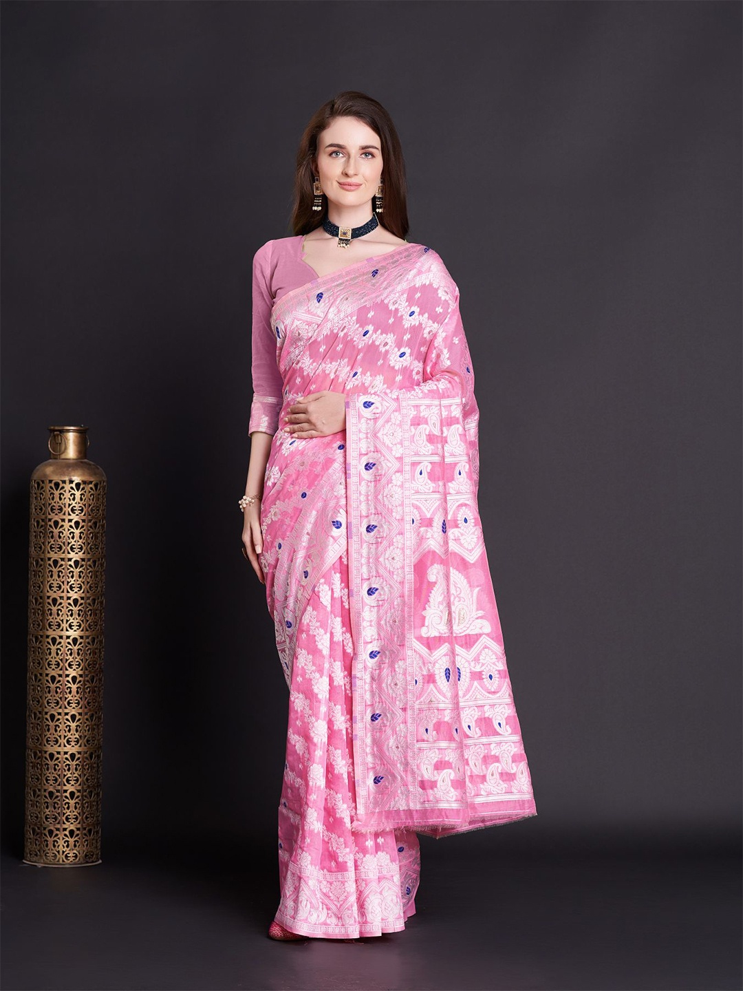 

Anouk Floral Woven Design Zari Saree, Pink