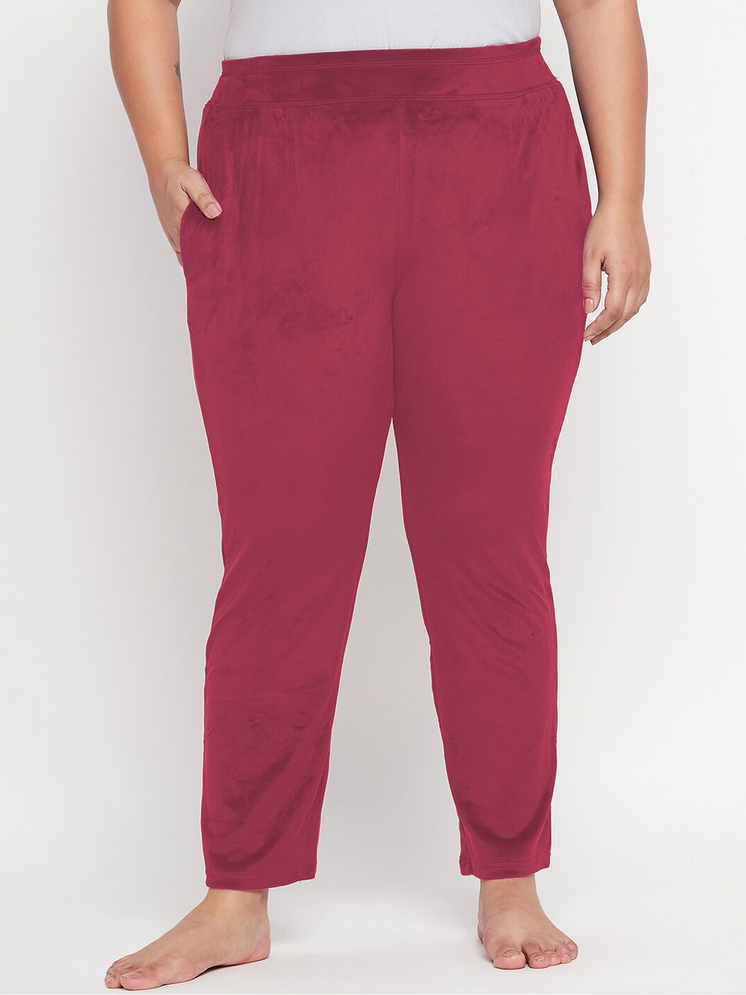 

Camey Plus Size Women Mid-Rise Velour Straight Lounge Pants, Maroon