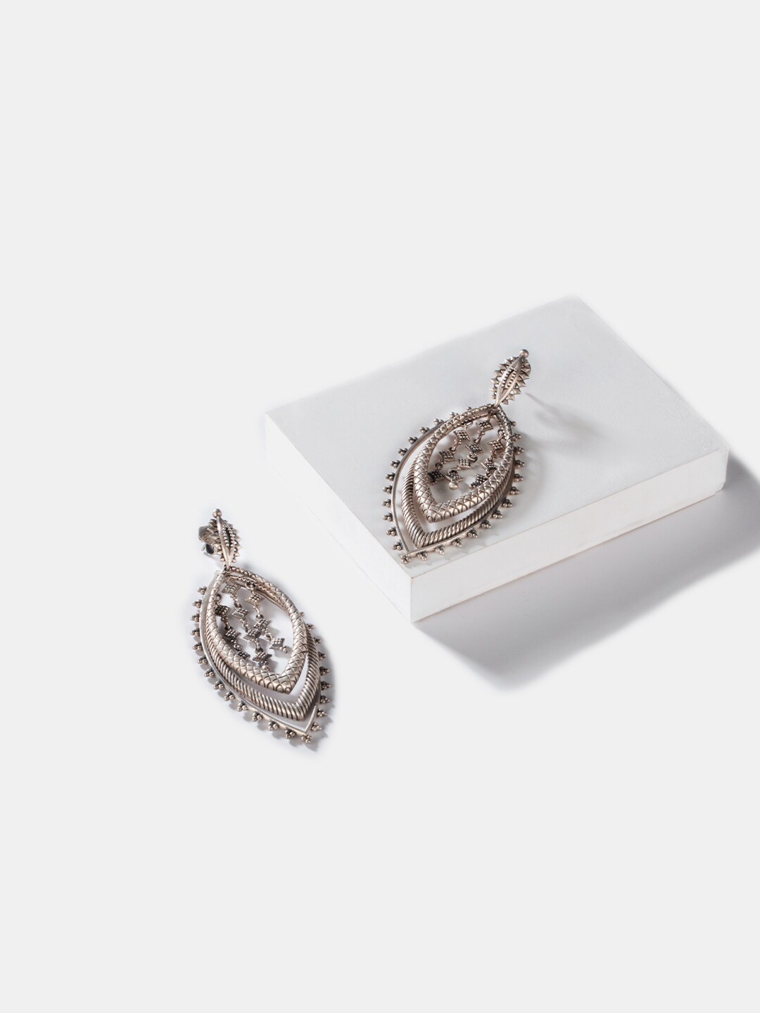 

SHAYA Contemporary Drop Earrings, Silver