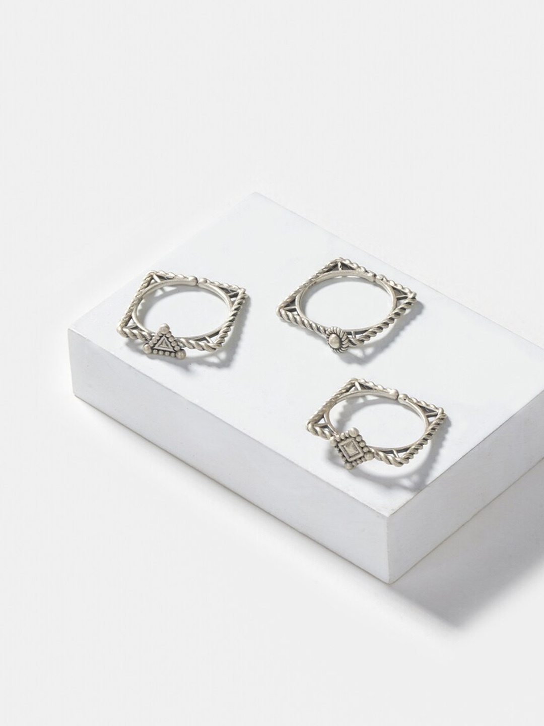 

SHAYA Set of 3 Curiosity Stackable Oxidised 925 Silver Ring