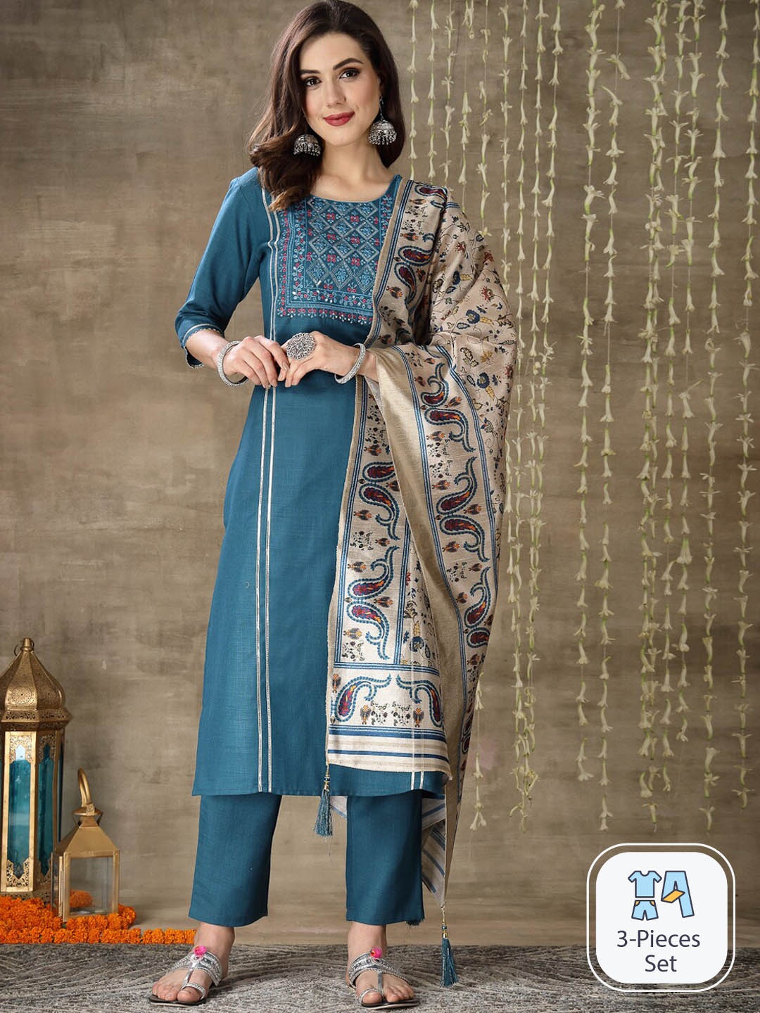 

Stylum Ethnic Motifs Yoke Design Sequinned Straight Kurta With Trousers & Dupatta, Teal