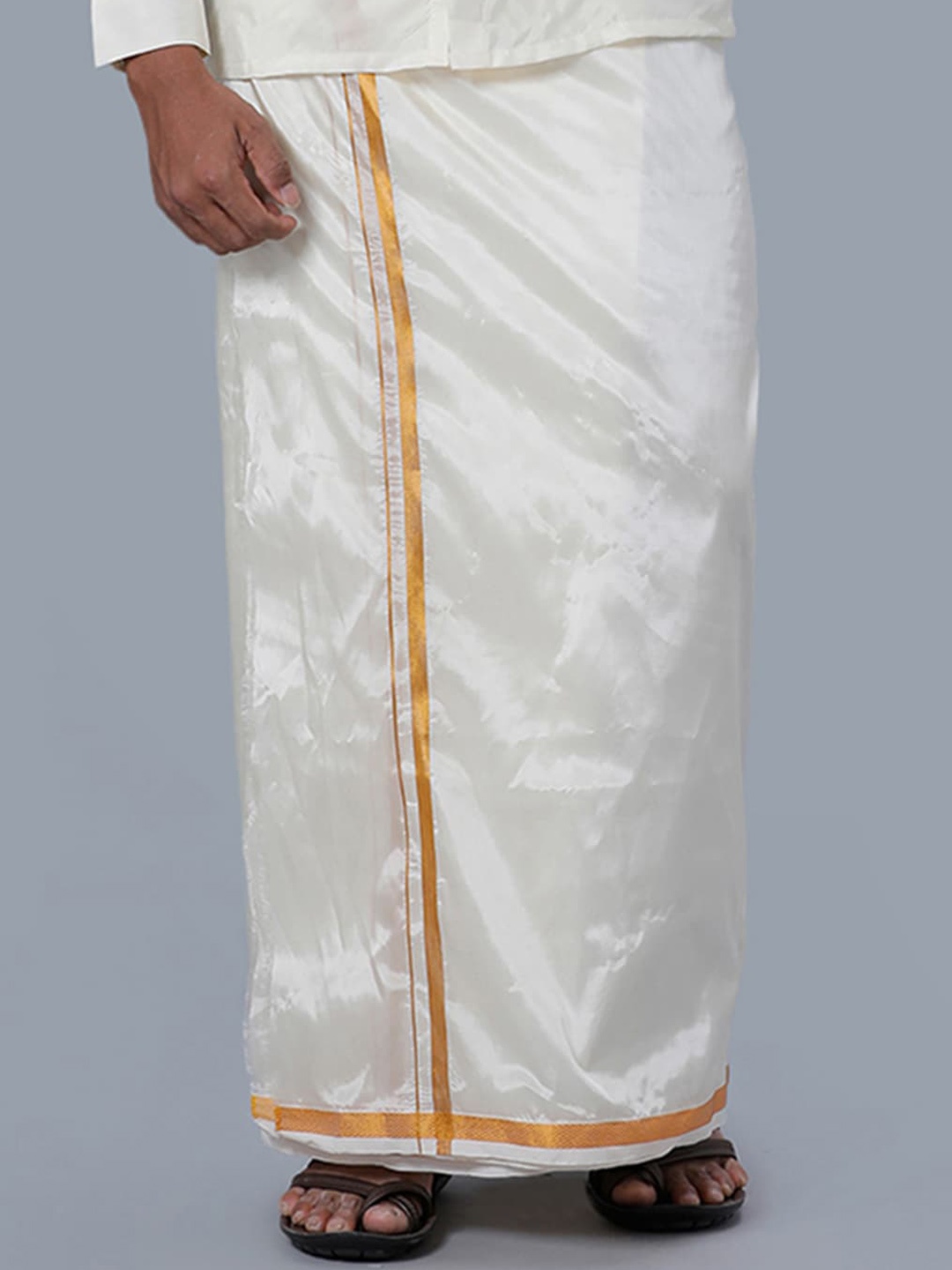 

Ramraj Border Detail Dhoti, Off white