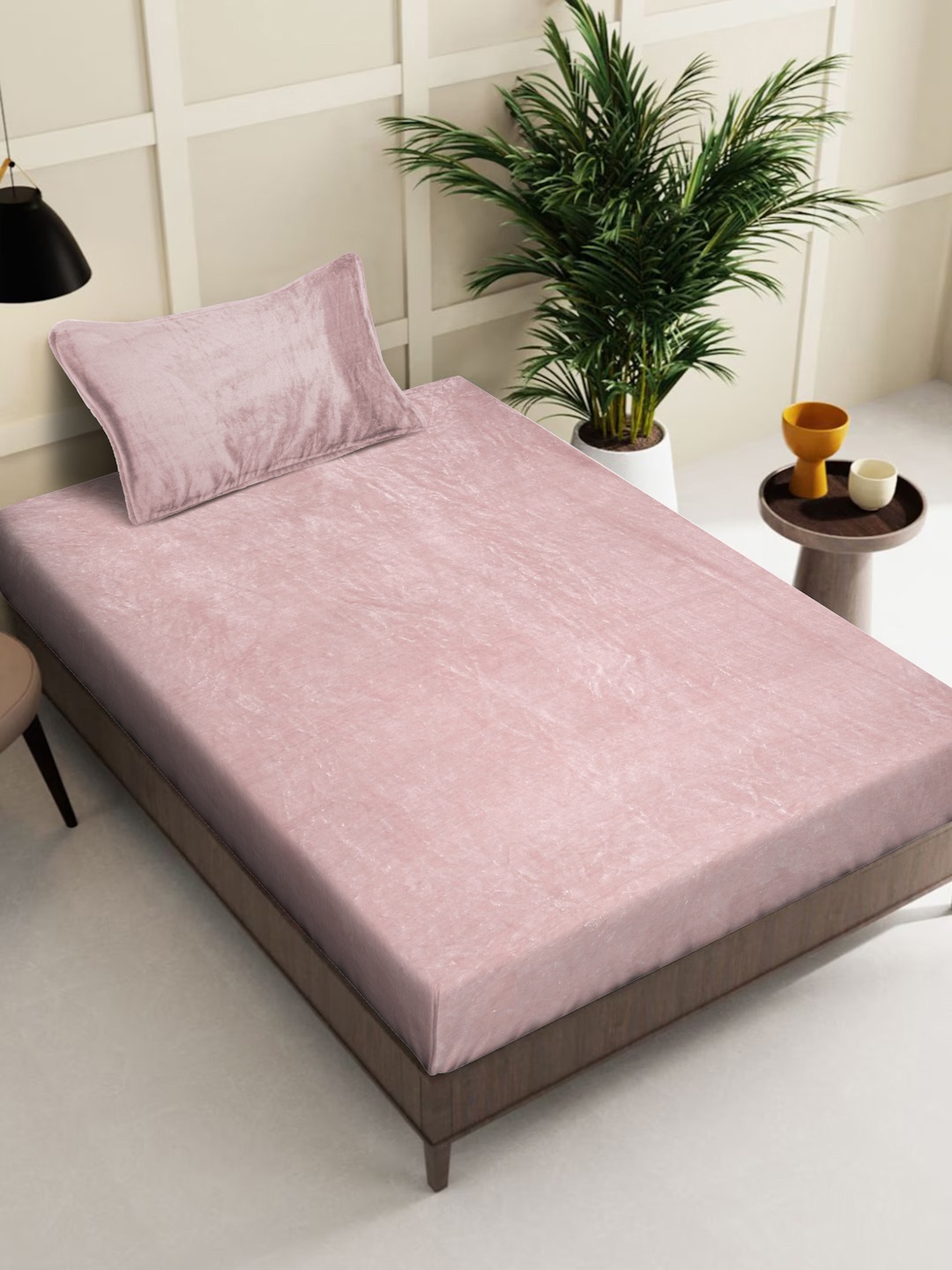 KLOTTHE Pink Woolen 300TC Single Bedsheet With 1 Pillow Cover