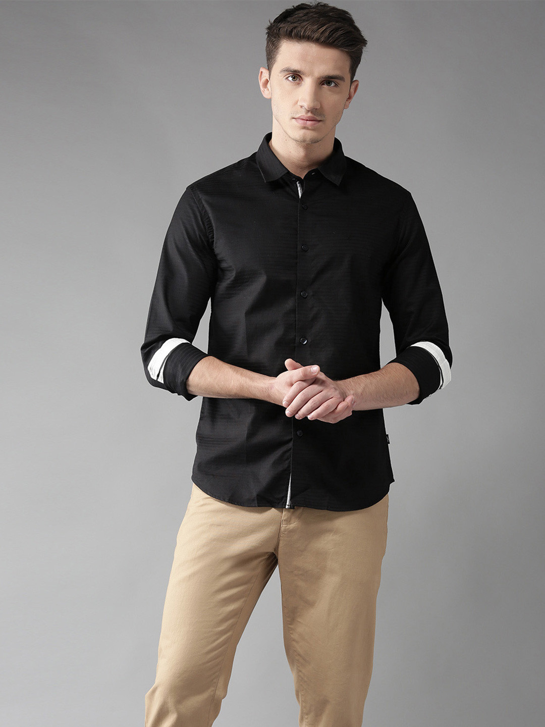 

Flying Machine Men Black Comfort Slim Fit Striped Casual Shirt