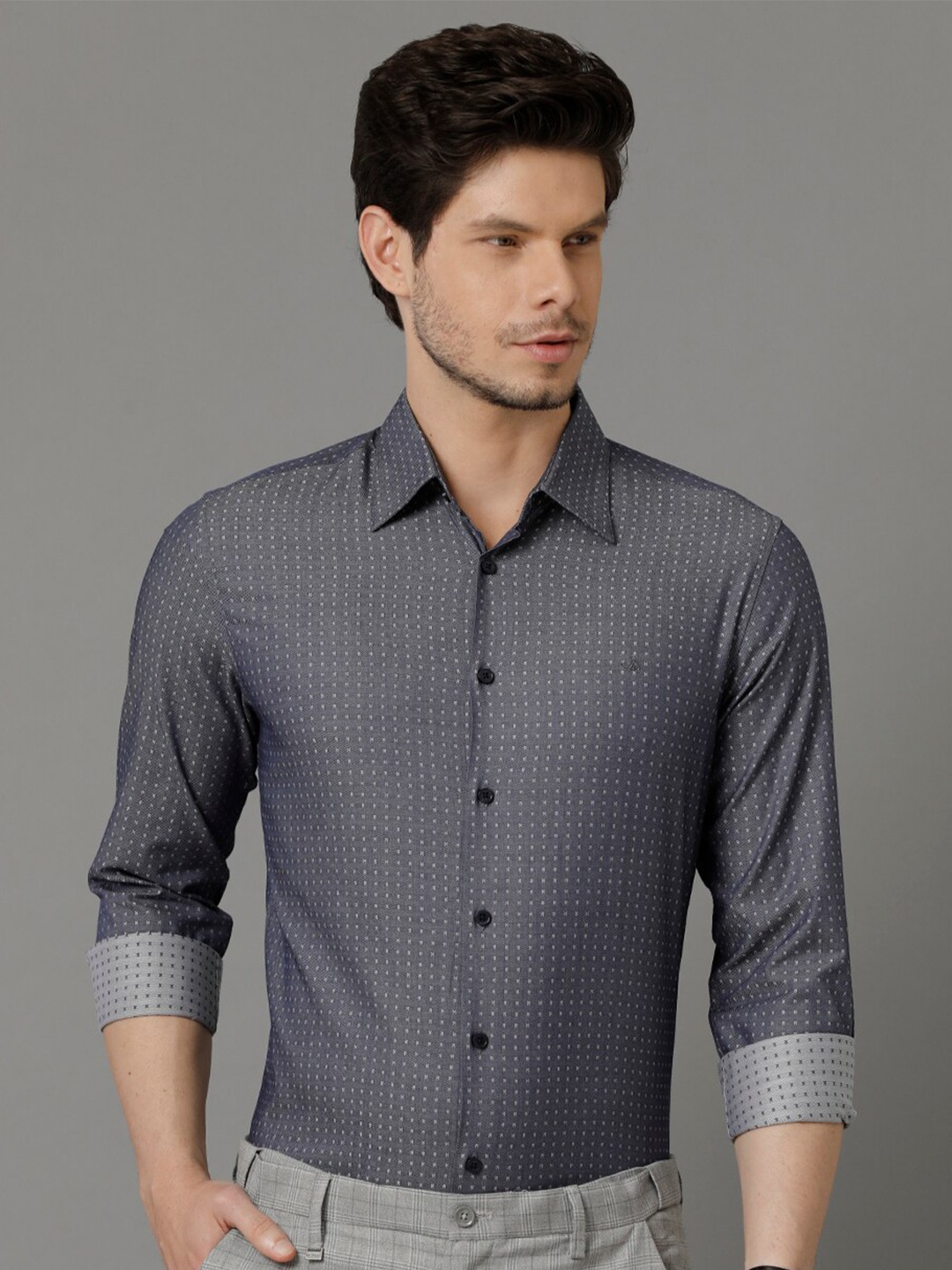 

Aldeno India Slim Micro Ditsy Printed Spread Collar Cotton Casual Shirt, Grey