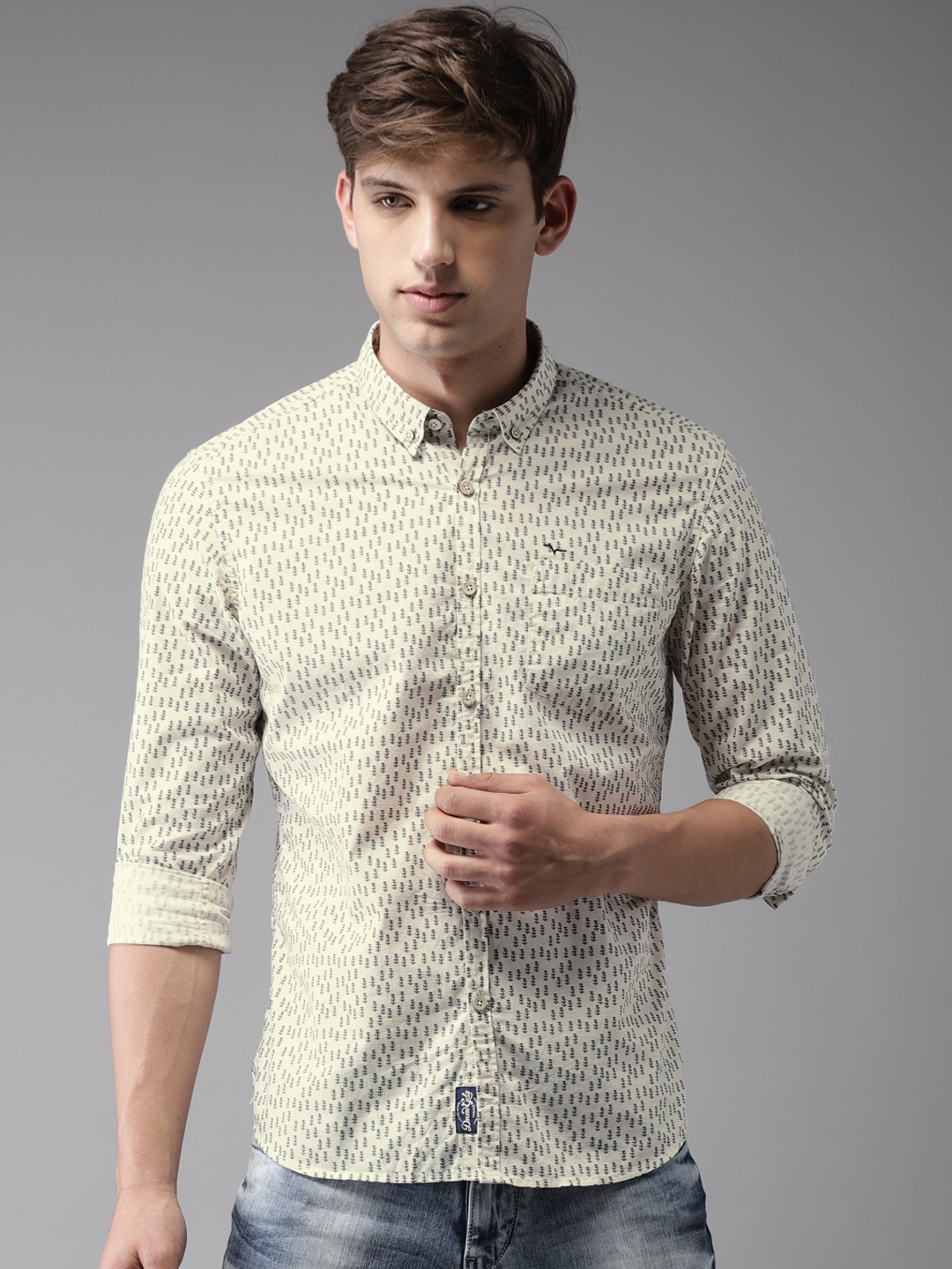 

Flying Machine Men Beige Comfort Slim Fit Printed Casual Shirt