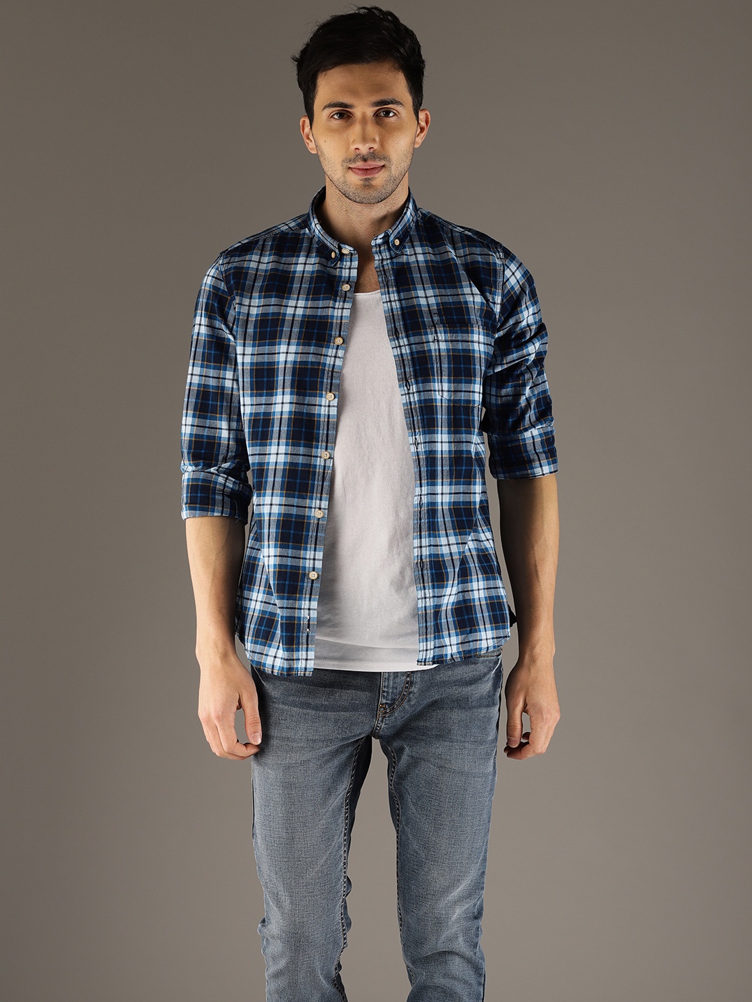 

Flying Machine Men Navy Blue Comfort Slim Fit Checked Casual Shirt