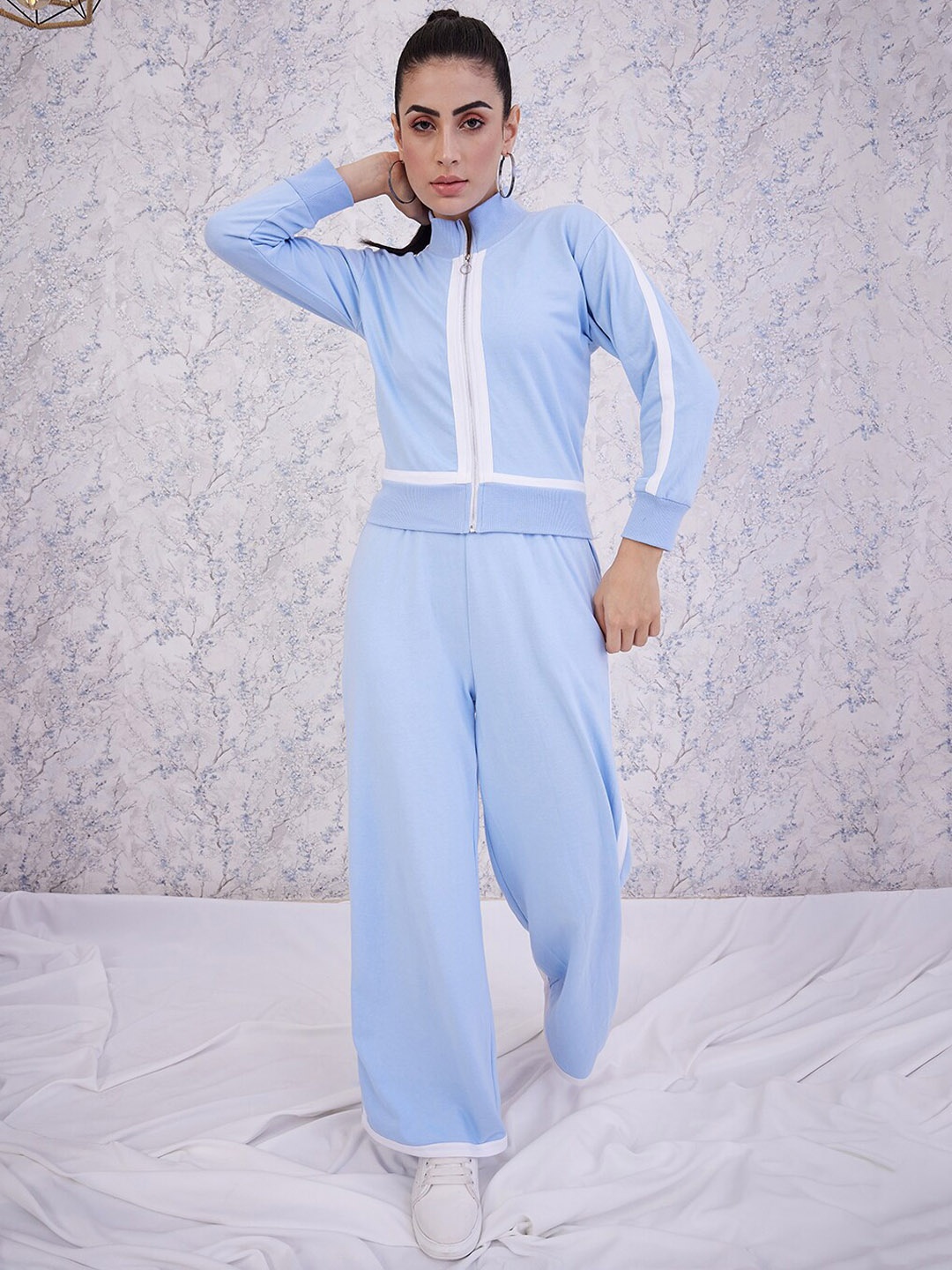 

Athena High Neck Sweatshirt With Trousers, Blue
