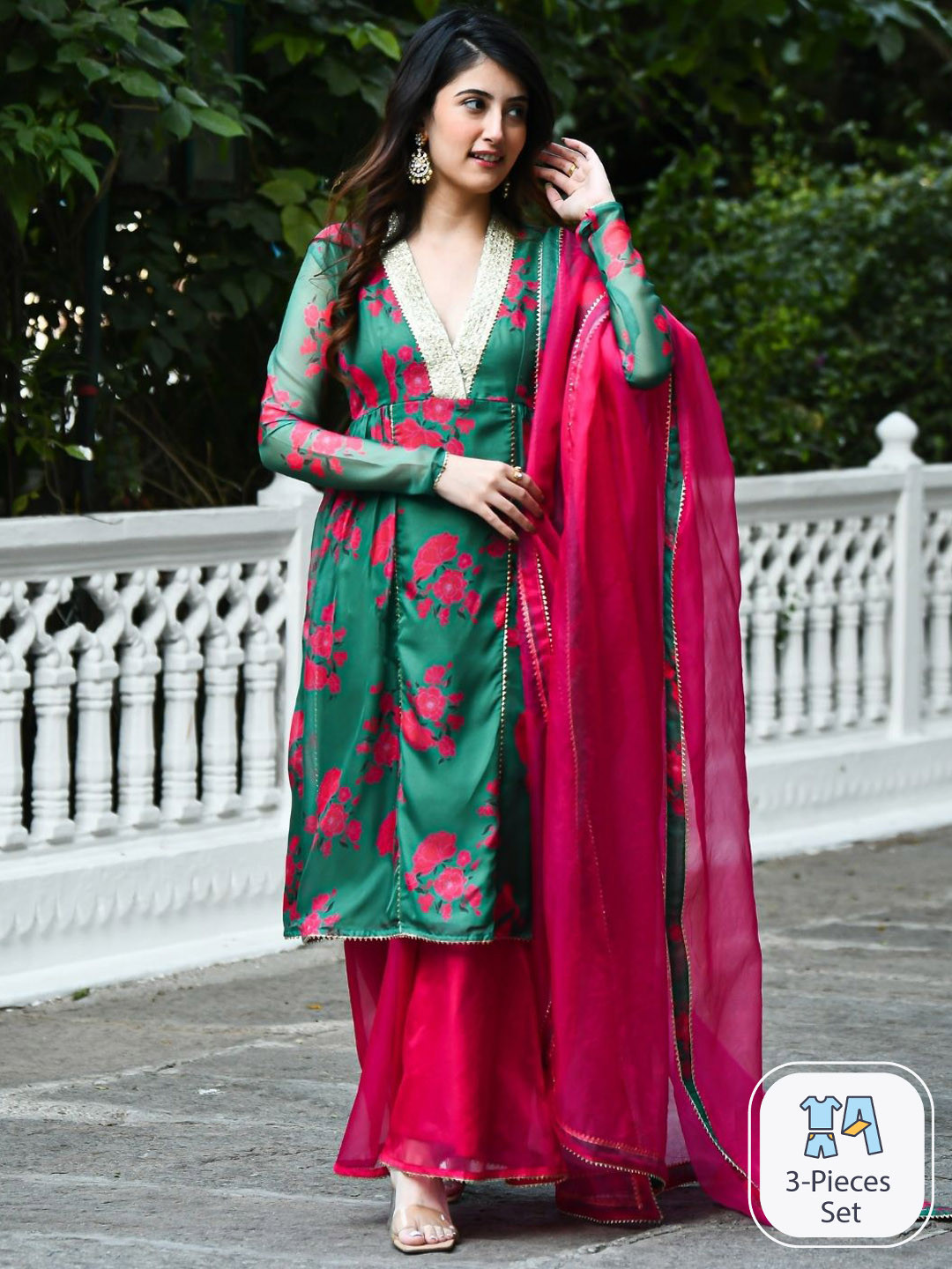 

Urbanstree Floral Printed Regular Gotta Patti Organza Kurta With Palazzos & Dupatta, Green