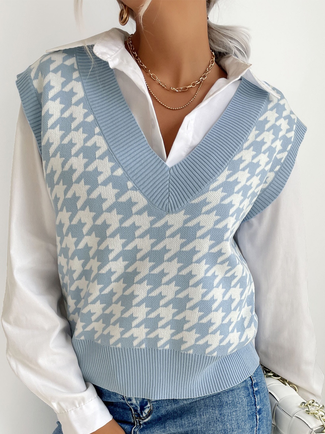 

StyleCast V-Neck Print Top, Blue